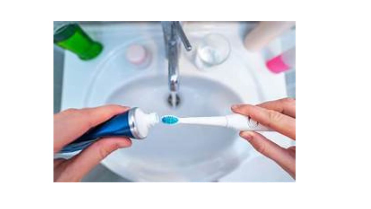 Escovas de dente elétricas modernas