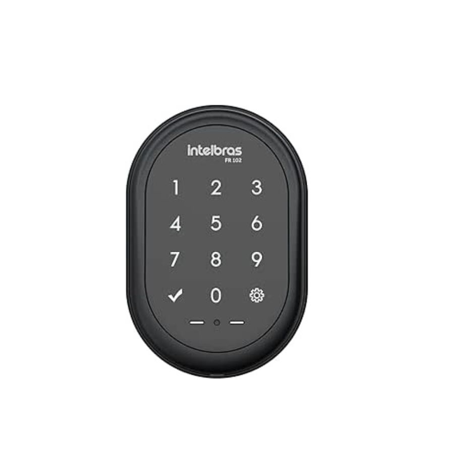 Fechadura Digital Intelbras FR 102 preta instalada em porta de apartamento