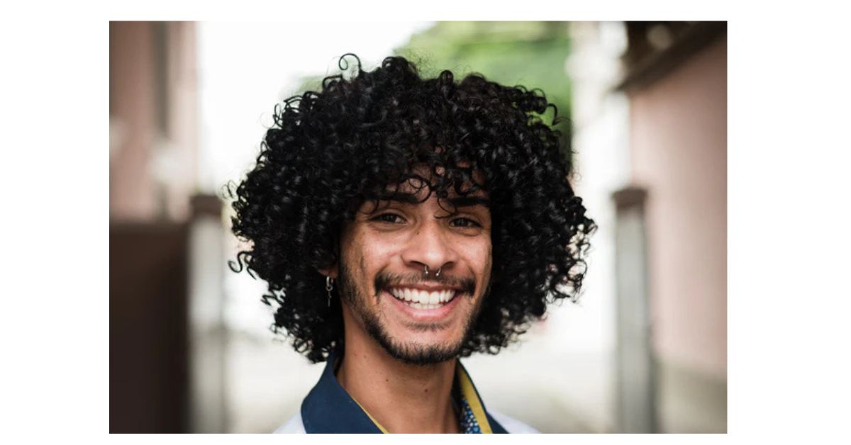 Leave-in masculino para cabelo cacheado em 2026